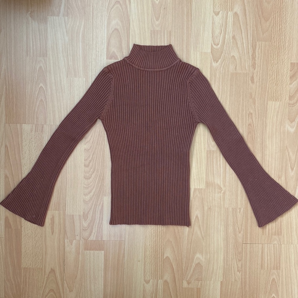 [S] Ribbed Turtleneck Sweater with Bell Sleeves | Chocolate Brown
